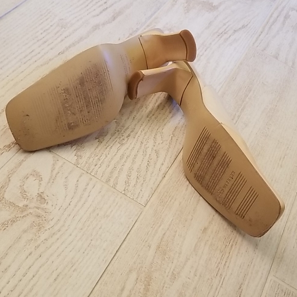 Kenneth Cole Heels in EUC! - Picture 5 of 5